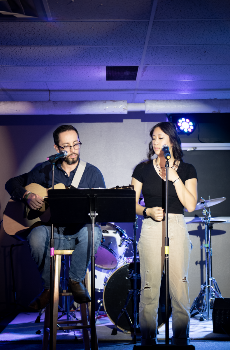 (For social media) 10.4.24 From L-R 
Brandon Martinez and senior, Nhinhi Grace Klein performing, "Hallelujah," by Leonard Cohen. 